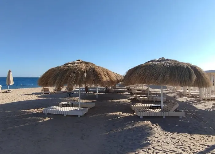 In Al Mamsha Hambra Compound Princess Апарт-отель *