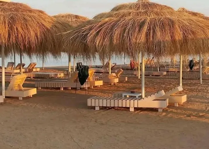 Апарт-отель In Al Mamsha Hambra Compound Princess *